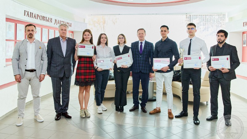 Наперадзе ўсіх! Каманда ГДМУ - пераможцы IV Усерасійскай студэнцкай алімпіяды па кардыялогіі