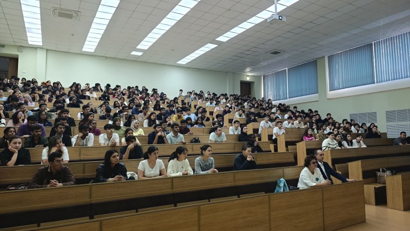 The meeting between students of the Medical Faculty for International Students and staff of the dean's office and law enforcement agencies