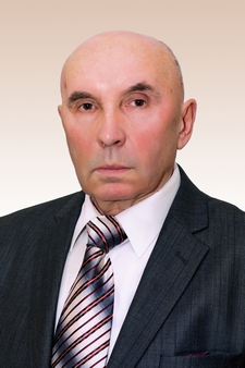 Профессор В.Г. ГНИЛОРЫБОВ – видный военный уролог