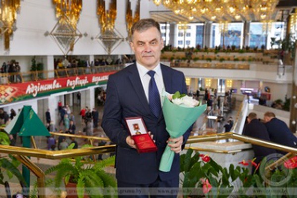 ПОЗДРАВЛЯЕМ