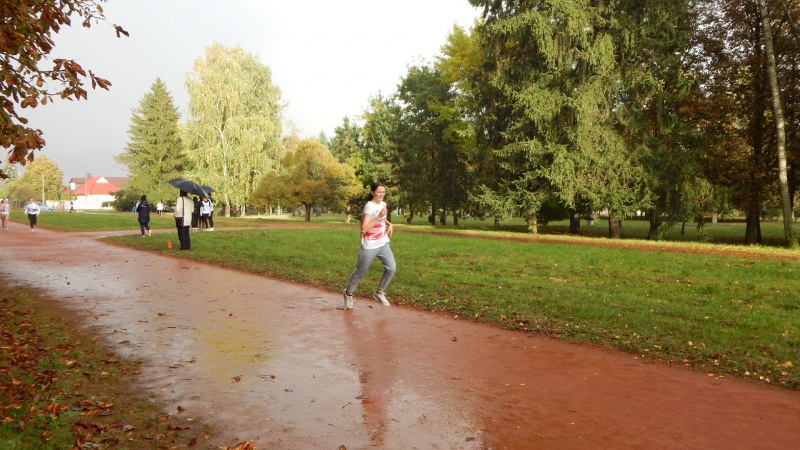 Победительница в личном зачете среди девушек Легкоатлетического кросса - 1 место