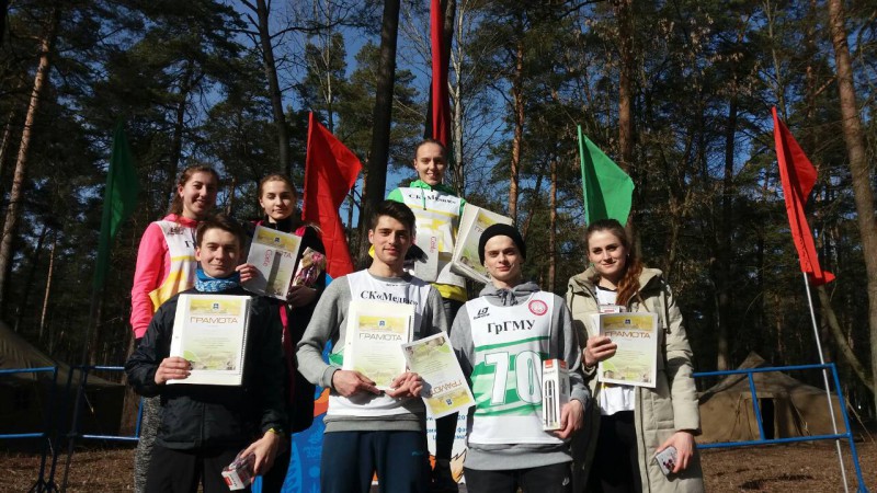 Команда -победительница в легкоатлетической кроссе на 1.5 км. Масленица 2019