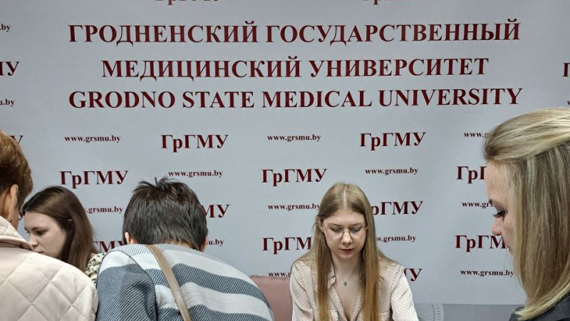 photo_5420433518976158262_y