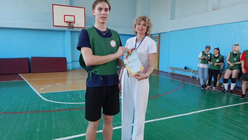 Команда общежития №5 1 место