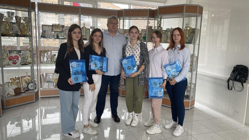 image-04-10-23-12-01-3