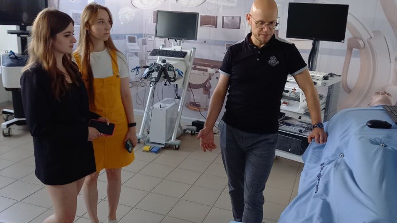 image-04-10-23-12-01-6