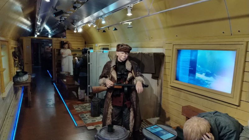 e983cc31-4ae9-4876-95bd-13adef39f398