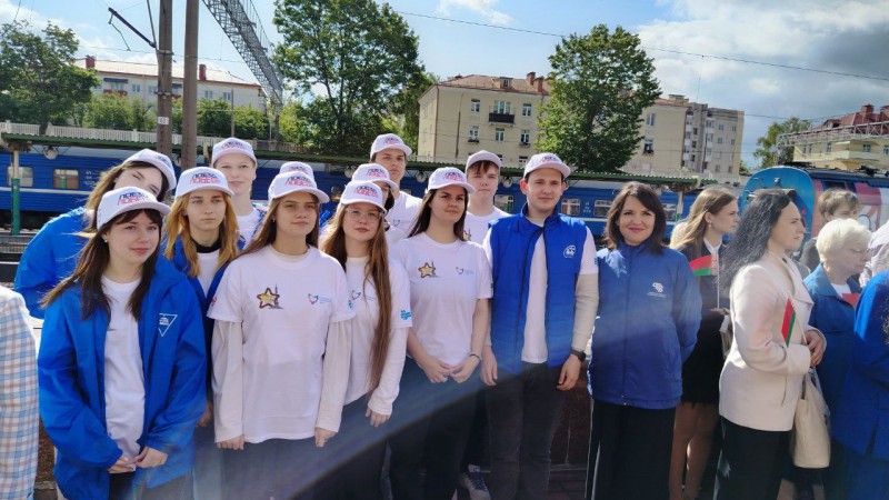 831965ed-9f28-4a7c-8cc1-b6c64696b348