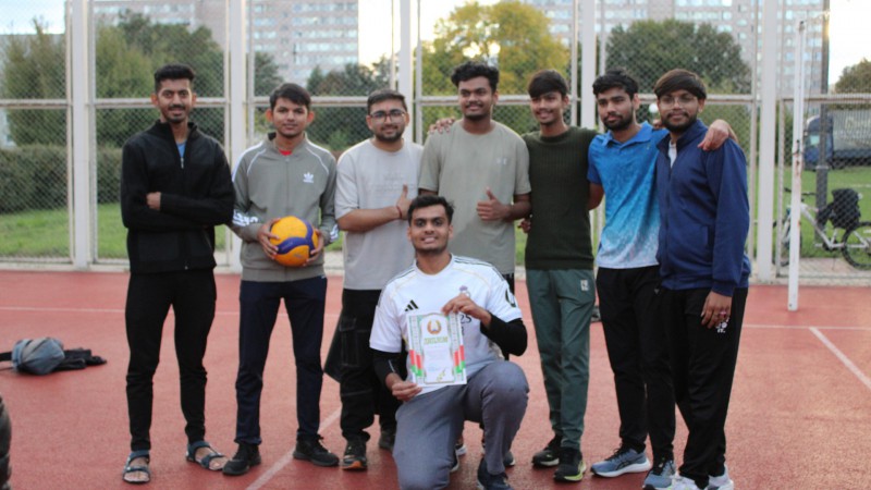 Бронзовый призёр матчевой встречи по волейболу общежитие №2