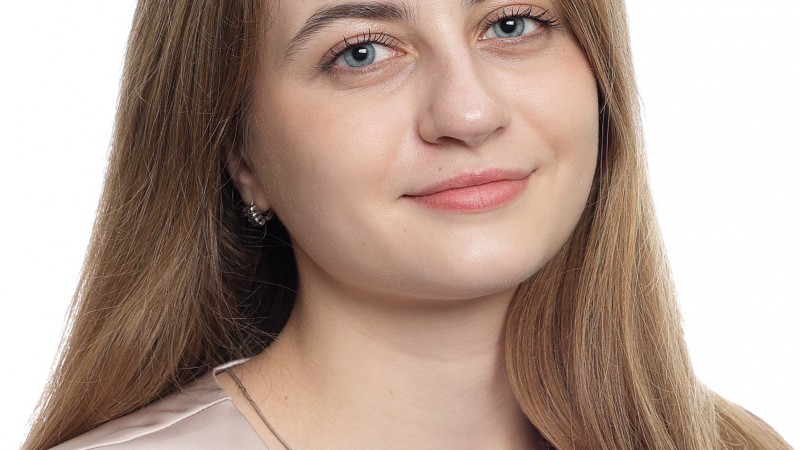 Комар Яна Владимировна