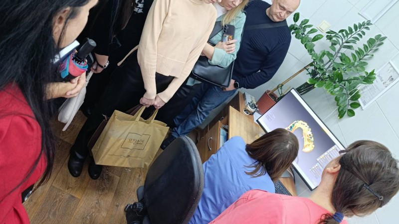 2025-11-14_16-32-14-009