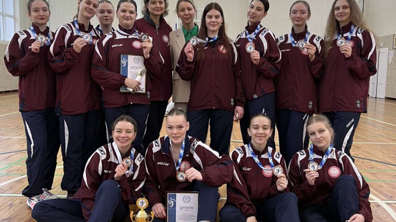 Бронзовые призеры Кубка ректора ВГМУ по волейболу