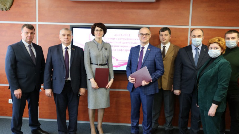 Подписан договор о сотрудничестве