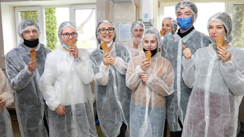 Студенты побывали на Гродненском хлебозаводе