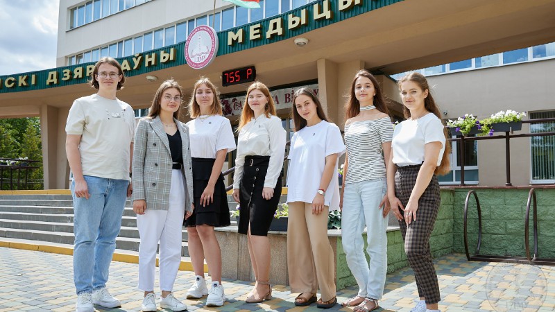 Добро пожаловать! Лучших первокурсников по результатам вступительной кампании чествовали в ГрГМУ