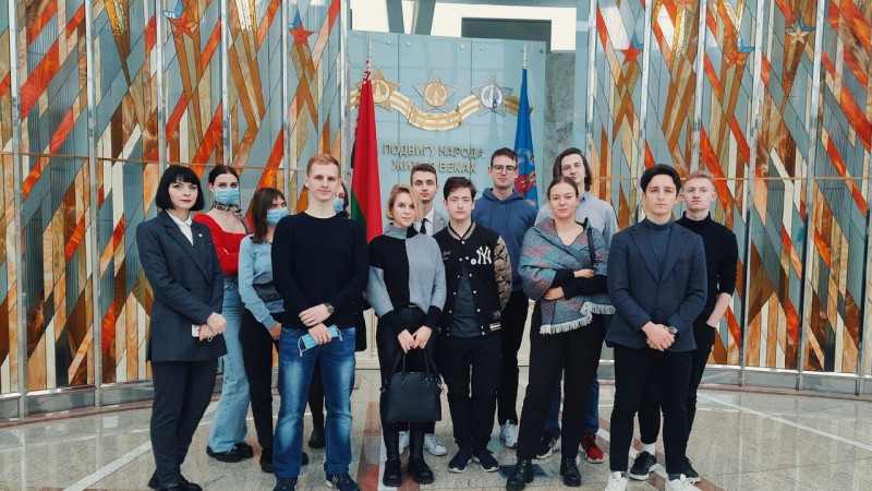 Делегация ГрГМУ посетила с экскурсией Дворец Независимости в Минске