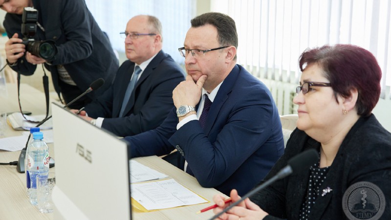 Распределение выпускников состоялось в ГрГМУ