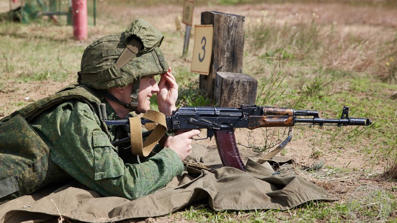 Контрольные стрельбы на полигоне: как проходит итоговая практика на военной кафедре