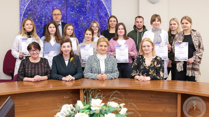 Высокотехнологичные, креативные и внимательные: в ГрГМУ состоялся финал конкурса «Работа команды врача общей практики глазами студента»