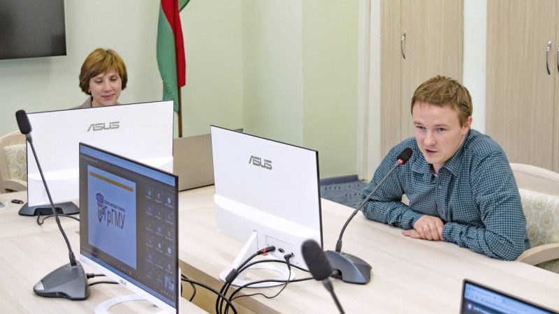 Молодые ученые подвели итоги. Завершился пилотный проект «Школа молодого ученого» 2021-2022 года