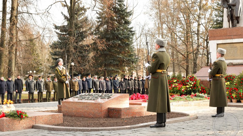 Гродненский медуниверситет принял участие в торжественных мероприятиях, посвященных Дню защитников Отечества и Вооруженных Сил Республики Беларусь