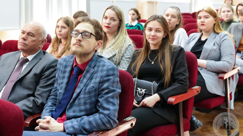 В ГрГМУ завершила работу республиканская научно-практическая конференция студентов и молодых ученых