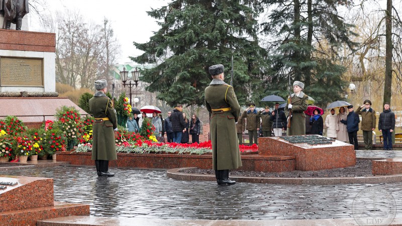 Гродненский медуниверситет принял участие в торжественных мероприятиях, посвященных Дню защитников Отечества и Вооруженных Сил Республики Беларусь