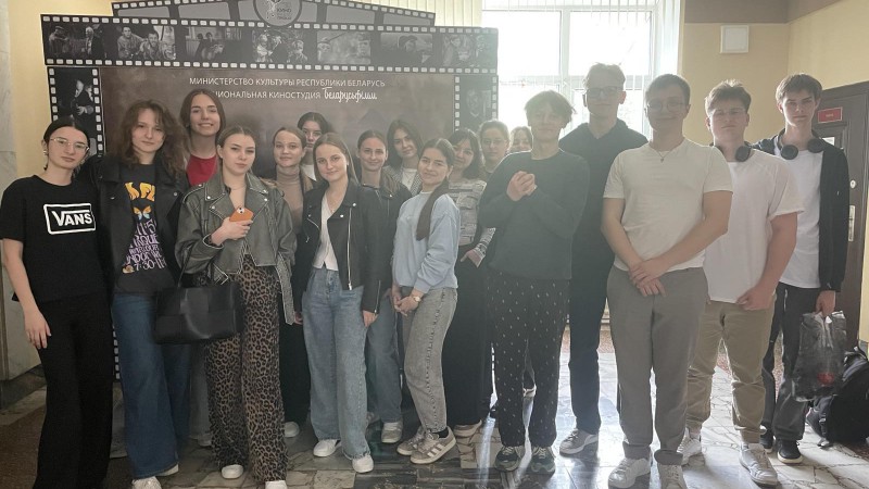 Студенты посетили премьеру фильма «Время вернуться»