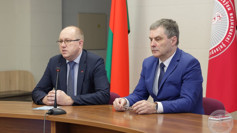 В ГрГМУ прошла областная научно-практическая конференция «Современные подходы к диагностике и лечению пациентов с демиелинизирующими и сосудистыми заболеваниями нервной системы»