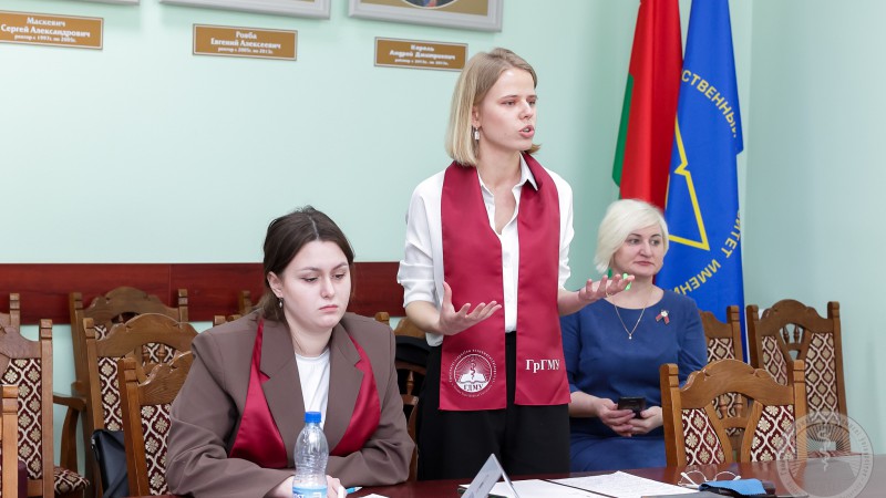 Команда ГрГМУ – победители регионального этапа республиканского конкурса «Всебелорусская Лига Дебатов»!