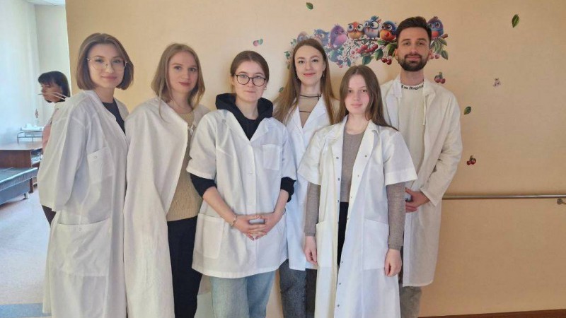 Мероприятия дорожной карты профориентации. Студенты ГрГМУ посетили Пружанскую ЦРБ