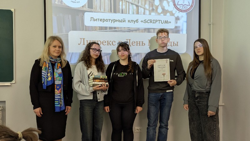 "Литрекс ко Дню Победы" прошел в ГрГМУ накануне памятной даты