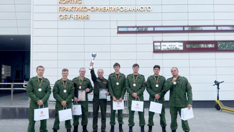 Команда ГрГМУ заняла II место в межвузовской олимпиаде по военной медицине «Полевая выучка»