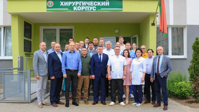Сотрудники кафедры травматологии приняли участие в семинаре по артроскопии