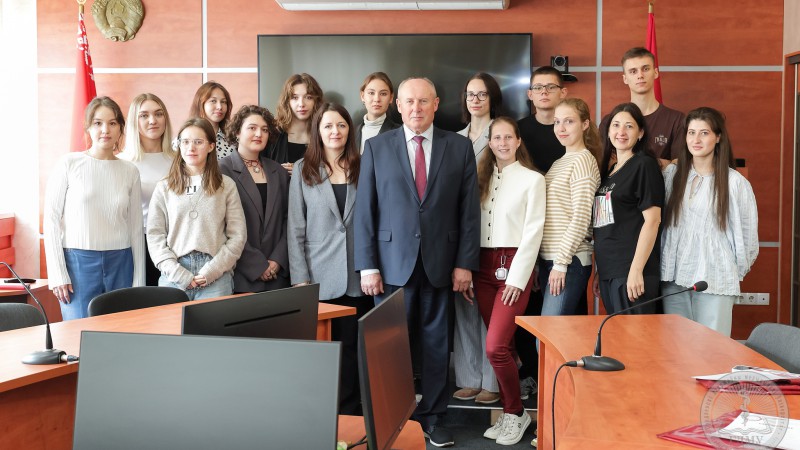 Насыщенная учеба, новые знания и тесное знакомство с Гродненщиной. Студенты из университетов России прошли летнюю практику в ГрГМУ