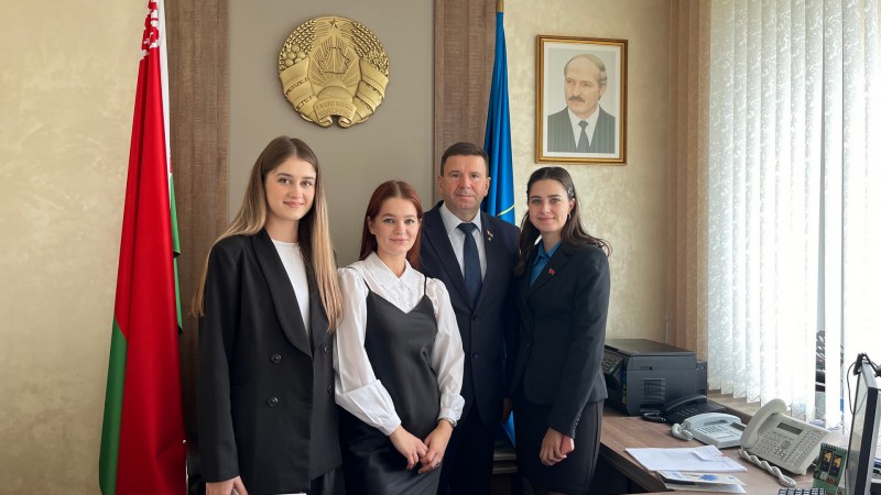 Молодежный Совет на 18-й сессии городского Совета депутатов: новый этап развития