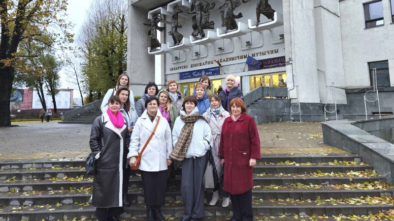 Путешествие сквозь время. Коллектив ГрГМУ посетил Музей часового дела и музыкальный театр