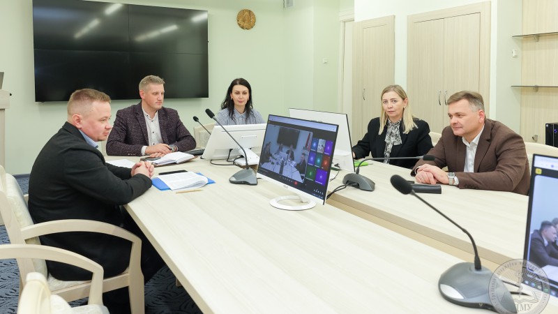 Все о поступлении и учебе. В ГрГМУ прошла профориентационная встреча с выпускниками медицинских колледжей