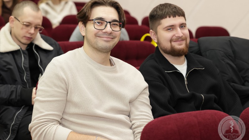 От вуза к месту работы. В ГрГМУ прошла заключительная встреча выпускников с региональными медучреждениями