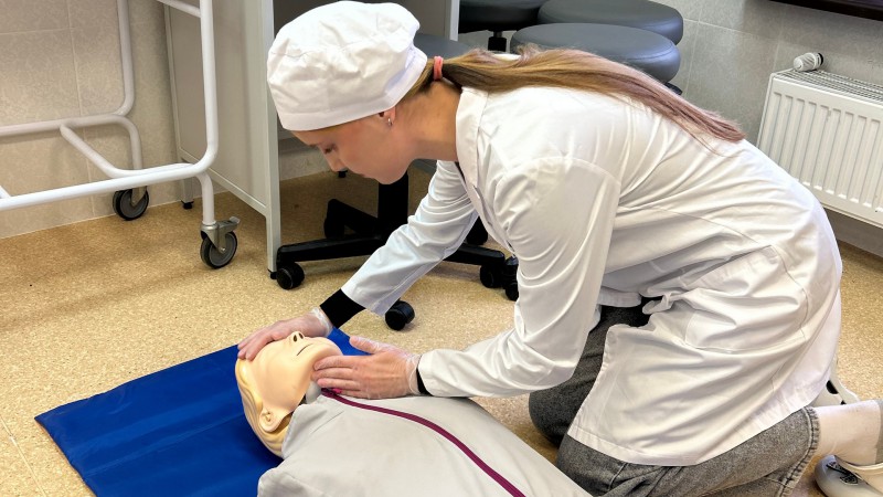 В ГрГМУ прошла олимпиада по дисциплине «Первая помощь» для первокурсников