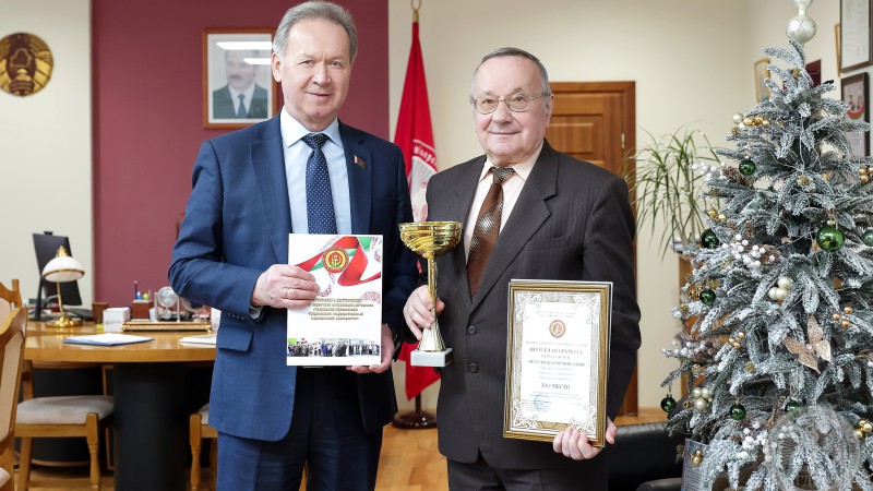 «Сохраняя прошлое – создаем будущее». Совет ветеранов ГрГМУ второй год подряд признан лучшим в Гродно