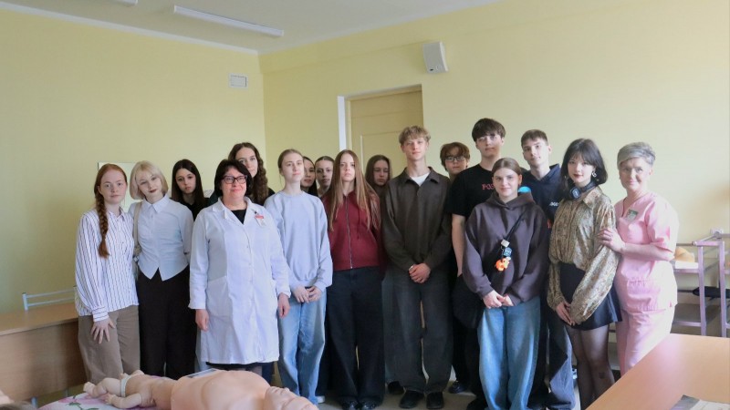 Первые шаги в профессию: профориентация на базе городской поликлиники №7