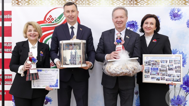 О счастье, семье и традициях. В ГрГМУ прошел открытый диалог с председателем Гродненского горисполкома Андреем Валерьевичем Хмелем