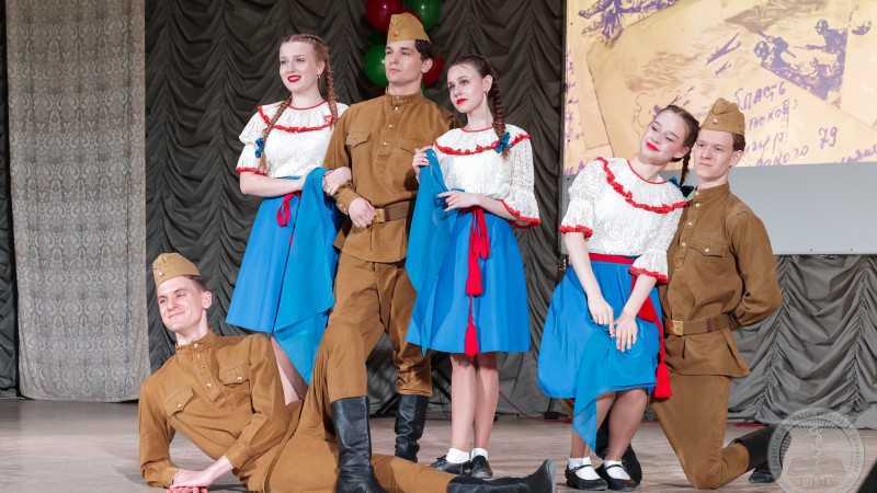 Торжественный концерт «Женщина. Война. Победа»