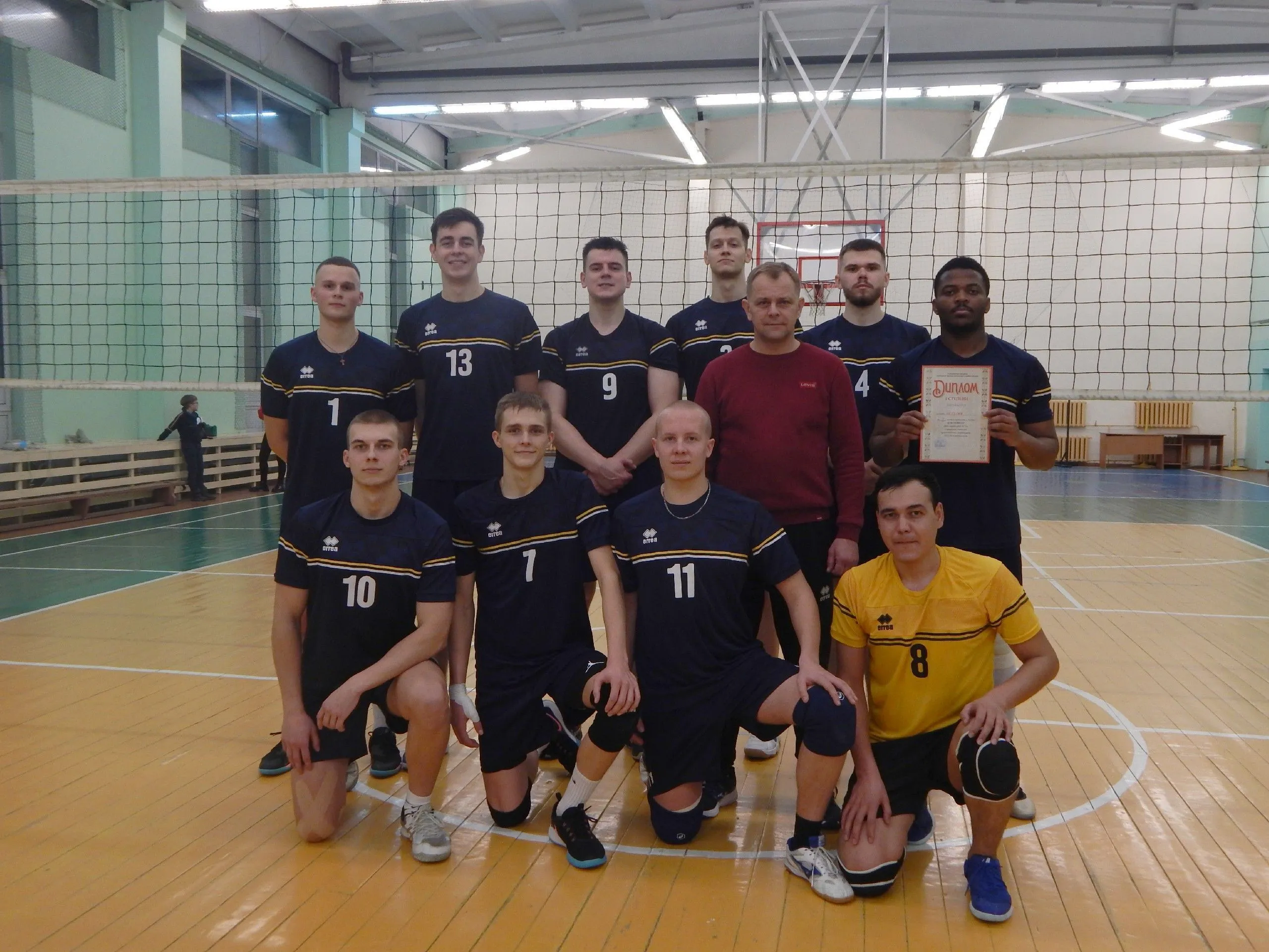 Команда ГрГМУ - победитель по волейболу среди мужских команд в программе городской круглогодичной Спартакиады
