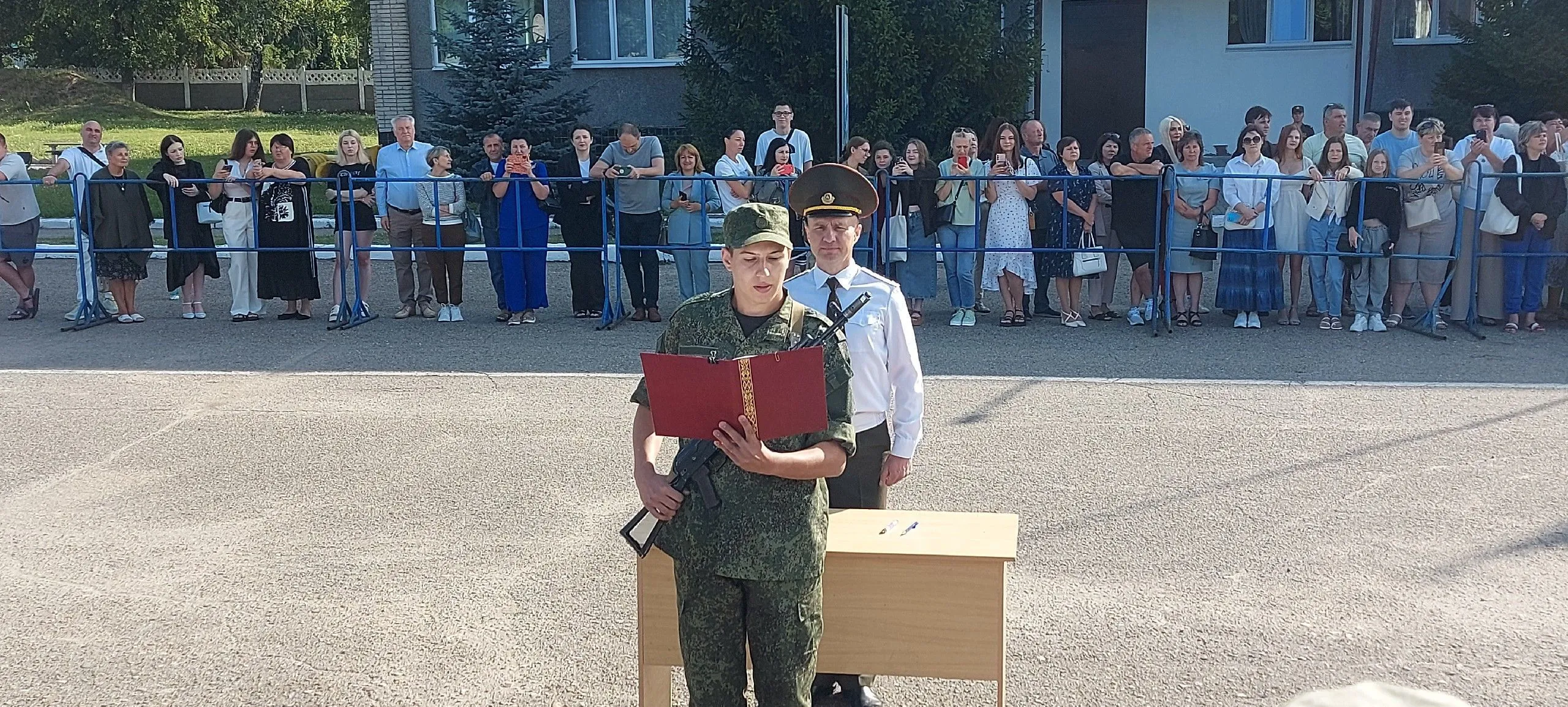 Студенты ГрГМУ приняли военную присягу