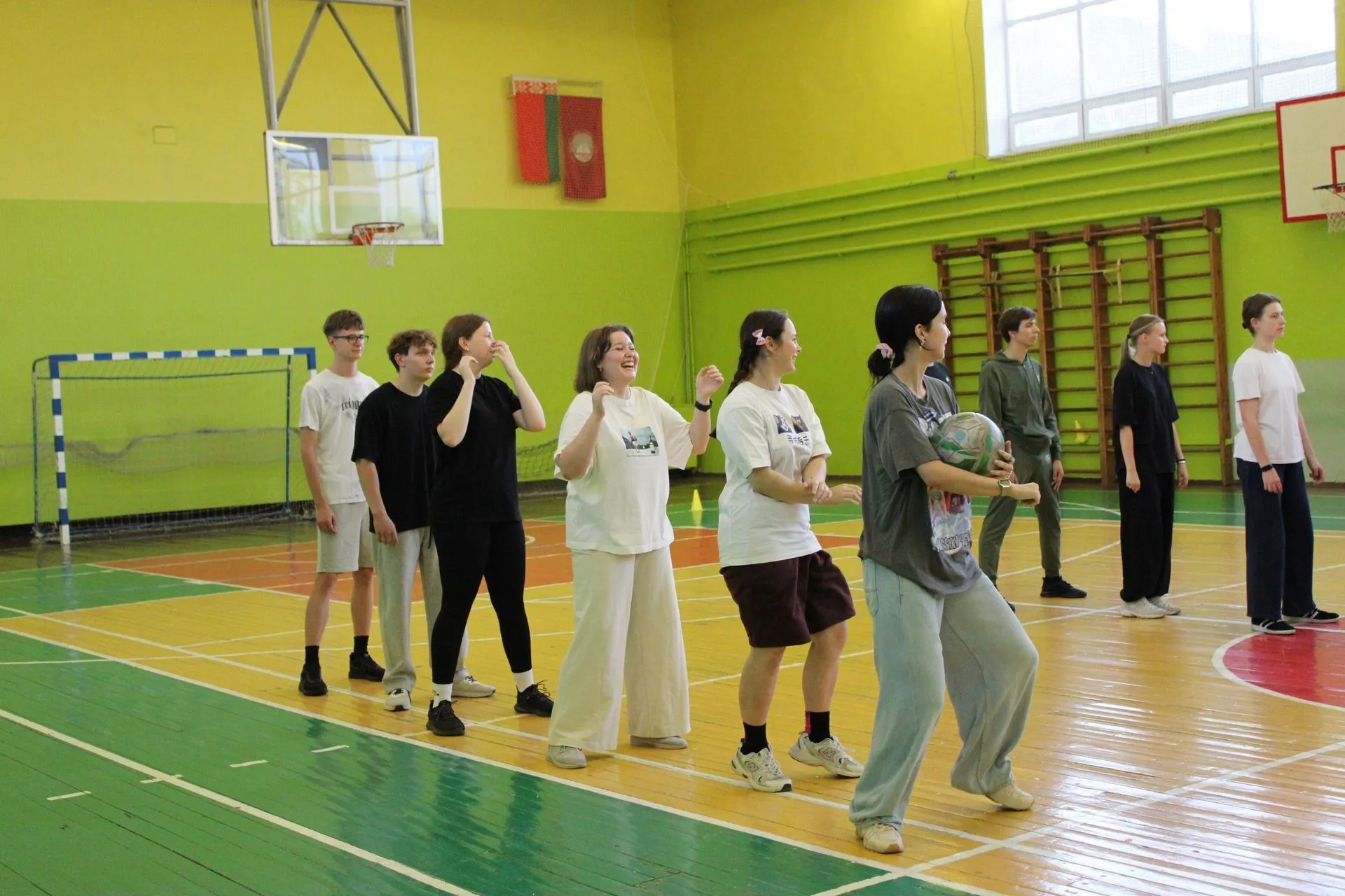 Спорт для первокурсников ГрГМУ: спортландия «Веселые старты»