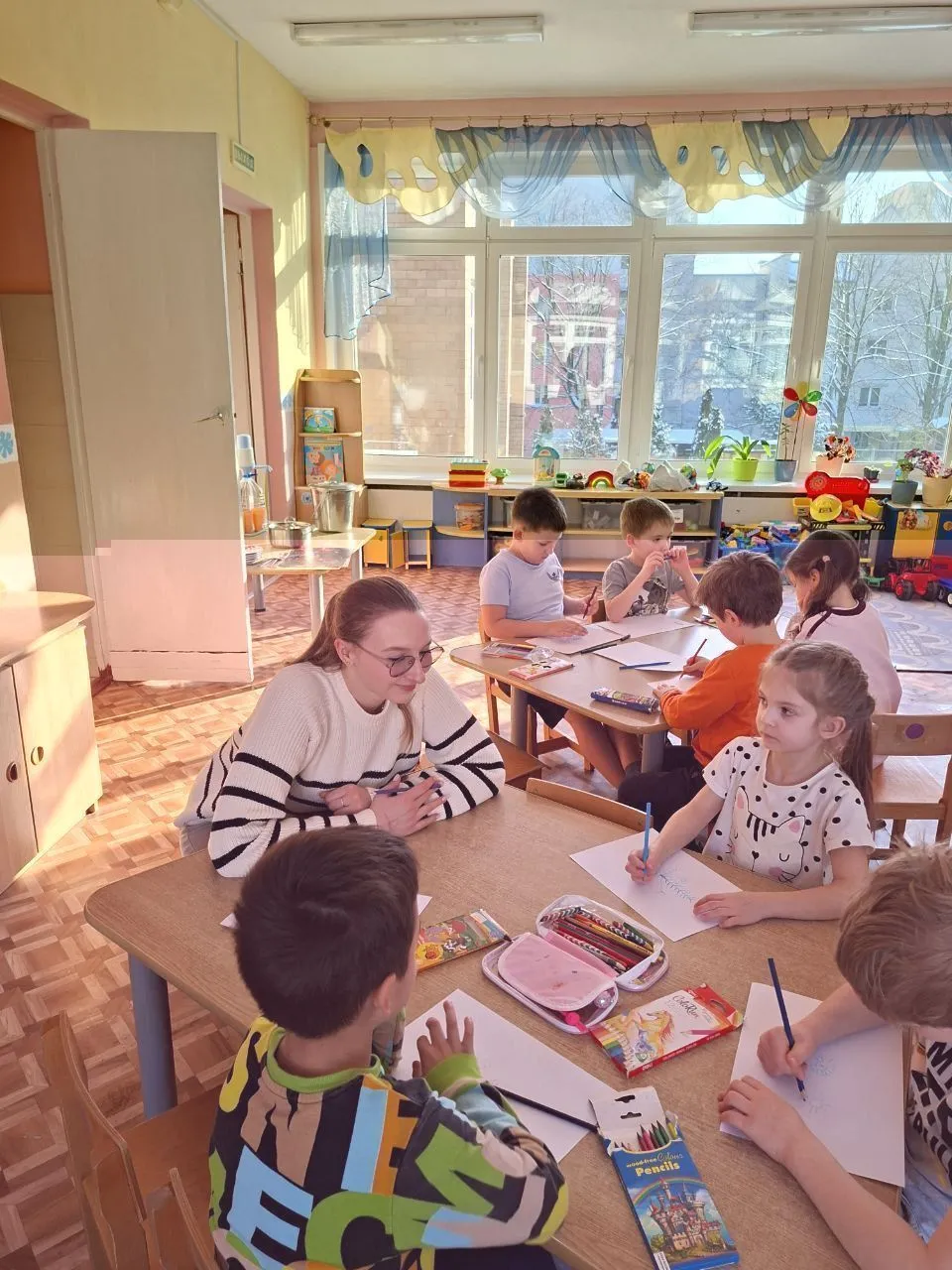 Волонтеры провели занятия с дошкольниками