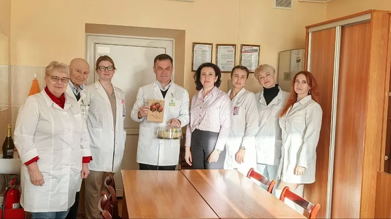 Поздравление от руководства ГрГМУ с наступающими праздниками
