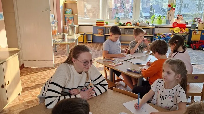 Волонтеры провели занятия с дошкольниками
